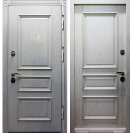 Входная морозостойкая дверь РД-2470 с массивом дуба по цене от 65000 рублей