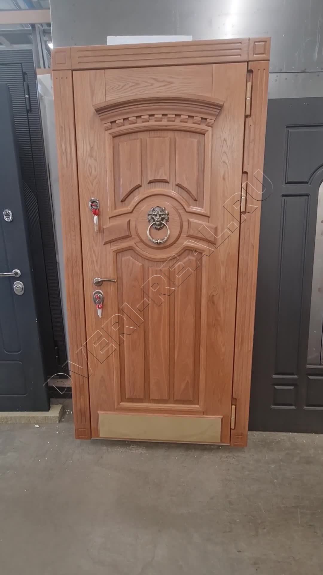 Металлическая входная дверь РД-121637 (фото №1)
