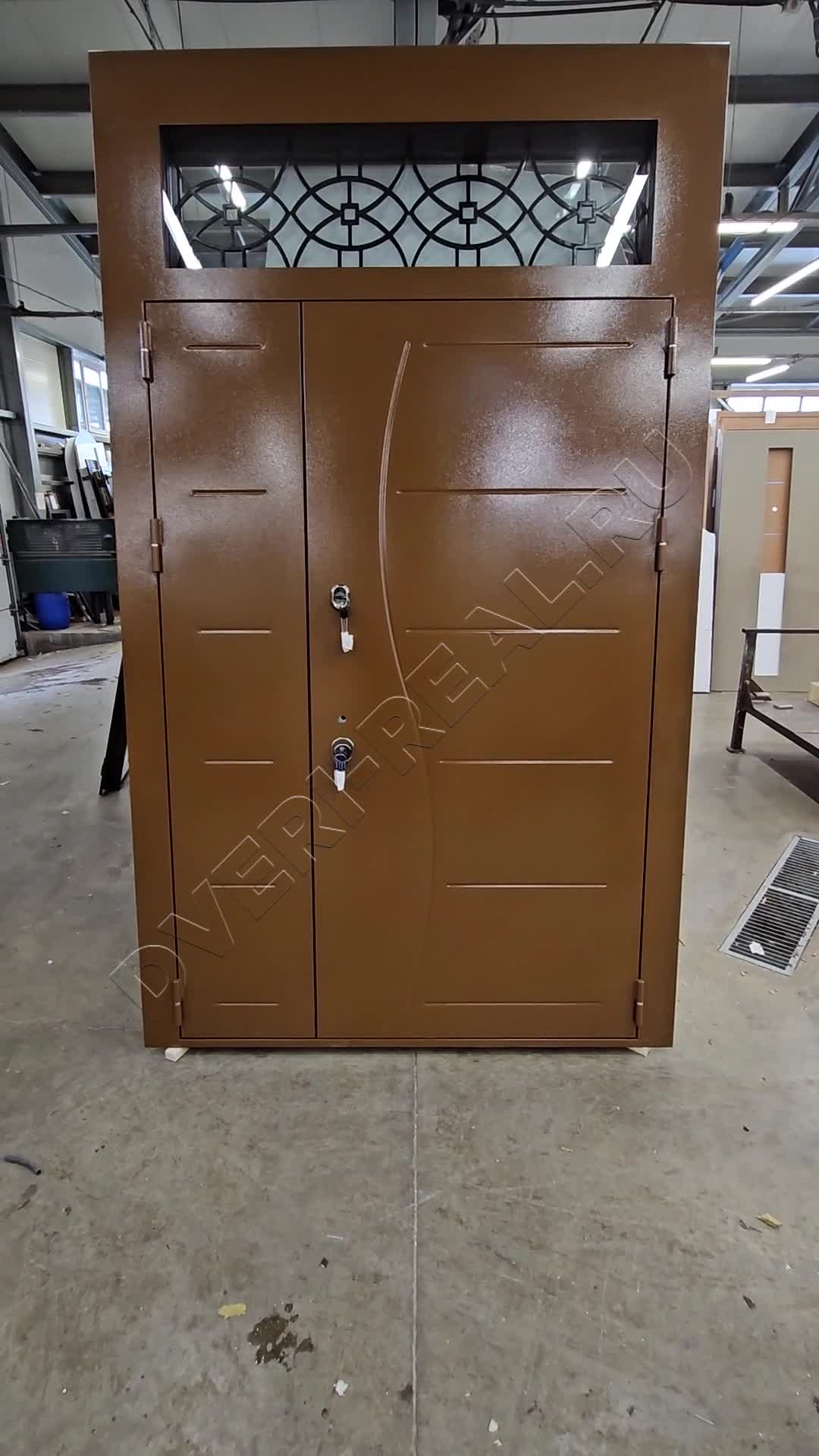 Металлическая входная дверь РД-1217440 (фото №1)