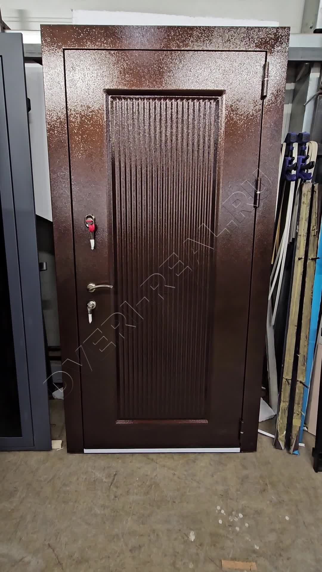 Металлическая входная дверь РД-142004 (фото №1)